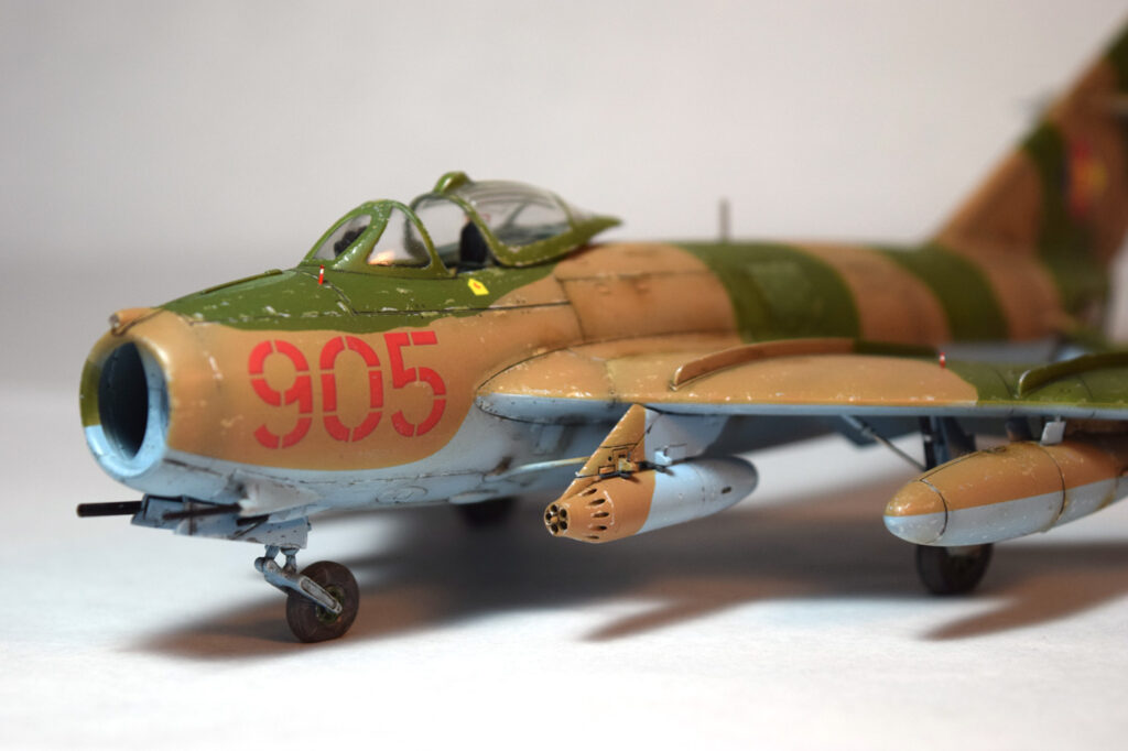Mig-17 Hobby Boss Scale Model