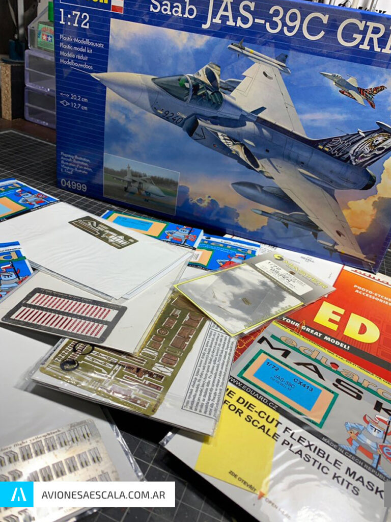AAE_Gripen_Revell