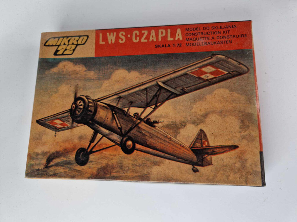 Karol Konwerski Aviones a Escala