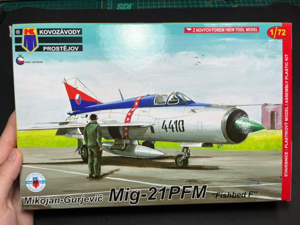 MiG-21 PFM 1/72