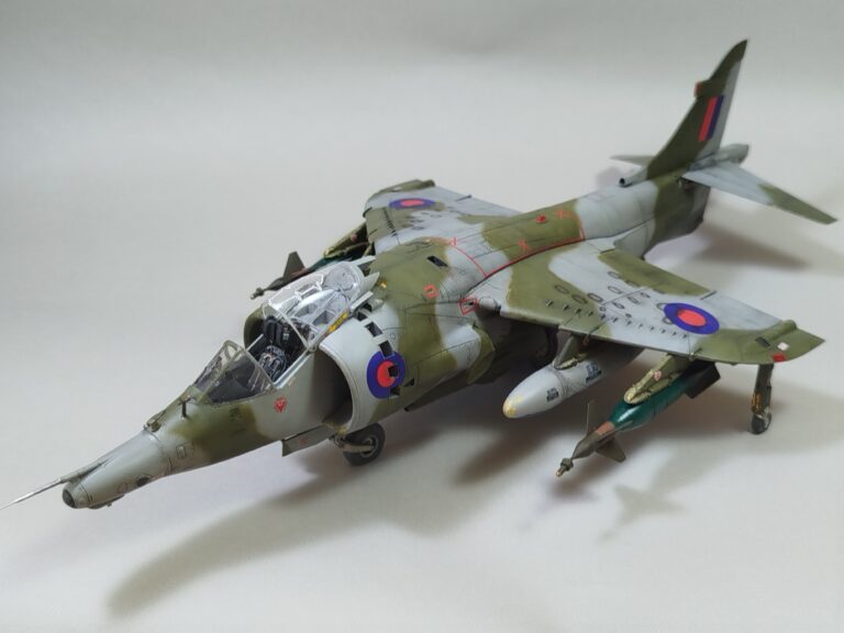 Harrier Gr. 3, Kinetic 1/48