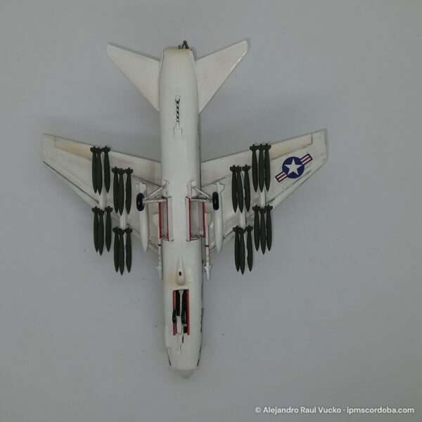 A7-E/H Corsair II – foto 7