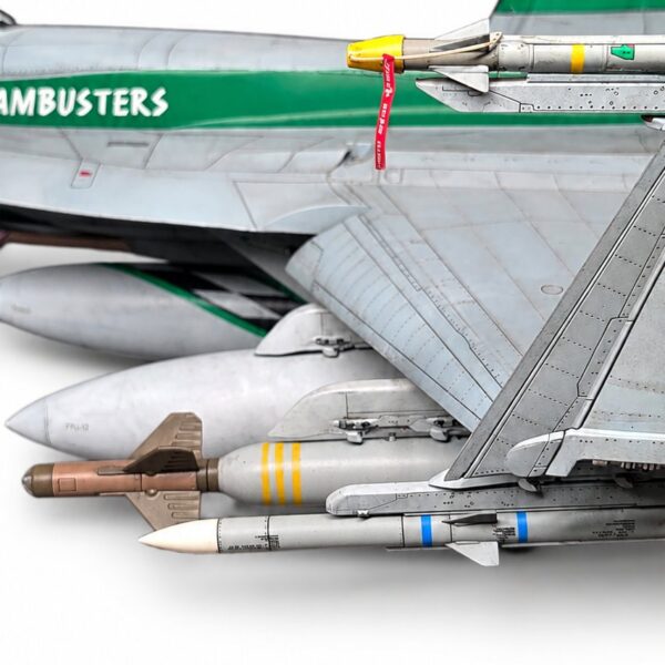 F/A-18E Super Hornet (VFA-195) – foto 10