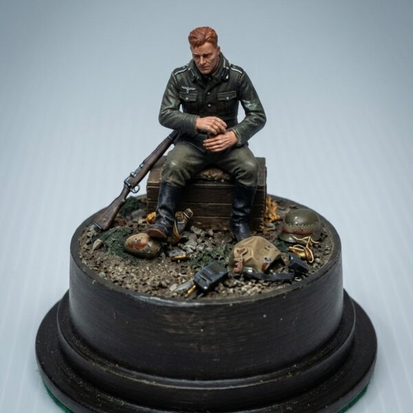 German soldier resting – foto 3