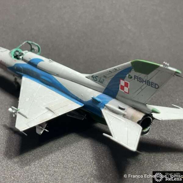 MIG 21 FISHBED “PEZ ESPADA” – foto 10