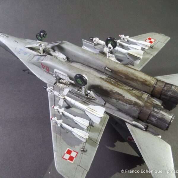 MIG 29 FULCRUM – foto 5