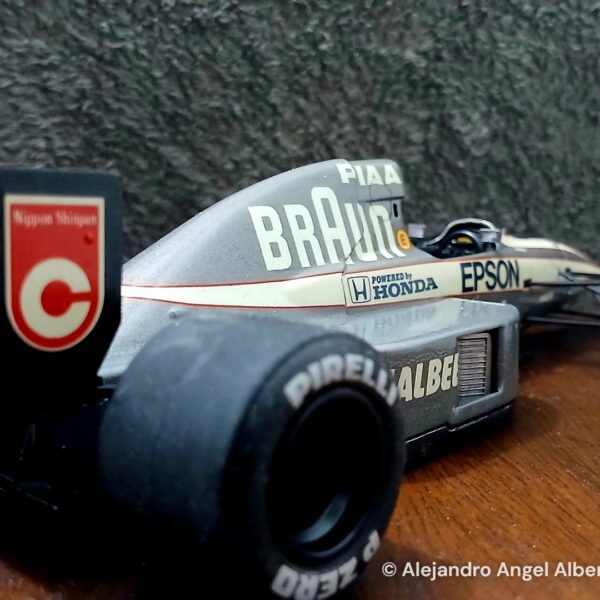 Tyrrell 020 (1991) – foto 3